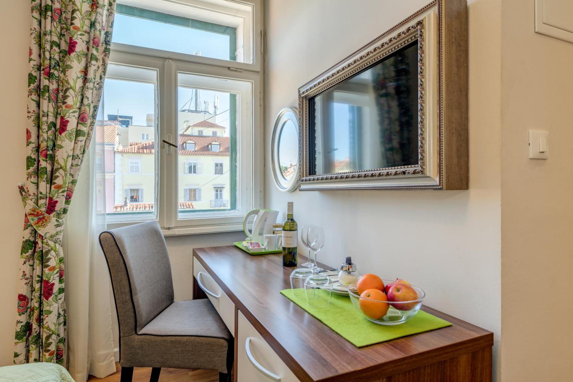 Bastion Luxury Rooms Split Bagian luar foto