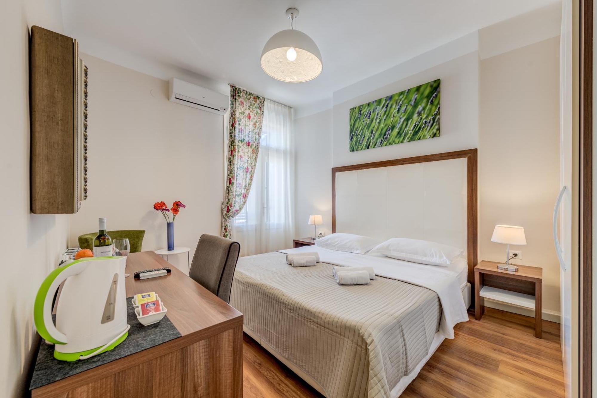Bastion Luxury Rooms Split Bagian luar foto